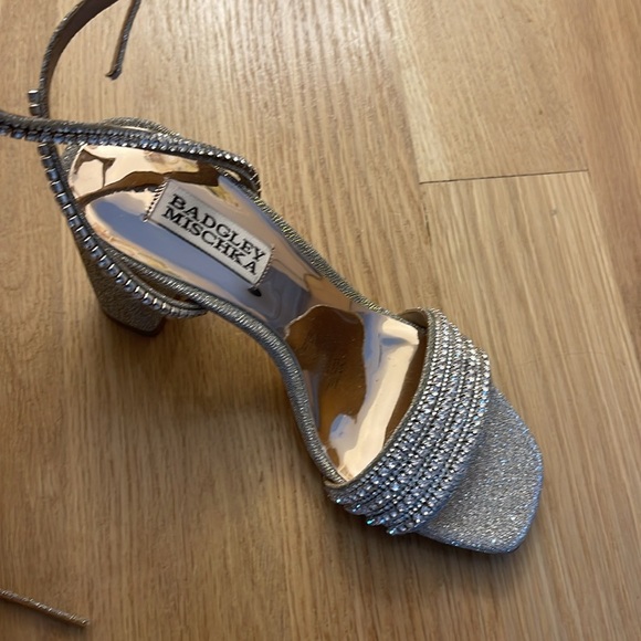 Badgley Mischka Strappy Sandals - Picture 7 of 9